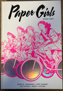 PAPER GIRLS VOL 03 DELUXE EDITION HC