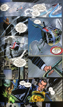 Load image into Gallery viewer, ASTRO CITY METROBOOK TP VOL 01